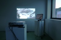 http://kartsfaa.ivyro.net/read/files/gimgs/th-495_지붕의-색을-정하지-못했기-때문에-_-가변설치-_-video-installation-_-6’50’’_-2018.jpg